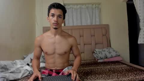 Stepcouple   online show from November 2025 11:52:01 PM