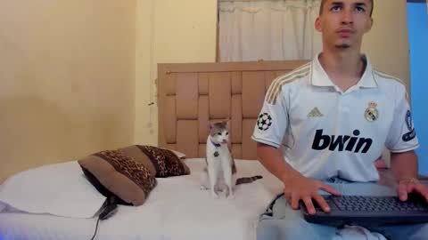 Stepcouple   online show from January 2026 09:29:01 PM