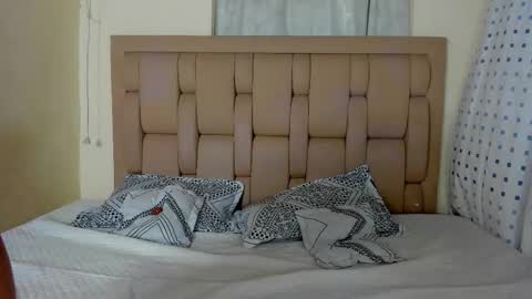 Stepcouple   online show from February 2026 07:56:01 PM