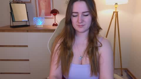 Snapshot of steph_sweet chatting on December 2024 12:52:01 AM Emma online show from December 2024 12:52:01 AM