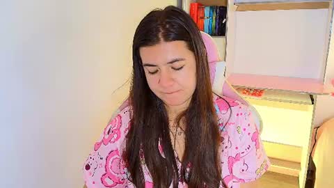 Snapshot of stepha_sweet chatting on July 2026 10:53:01 AM Emma online show from July 2026 10:53:01 AM