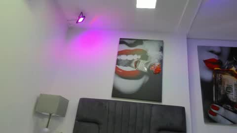 Snapshot of stephane_rousseau chatting on May 2026 04:07:02 AM Stephane Rousseau online show from May 2026 04:07:02 AM
