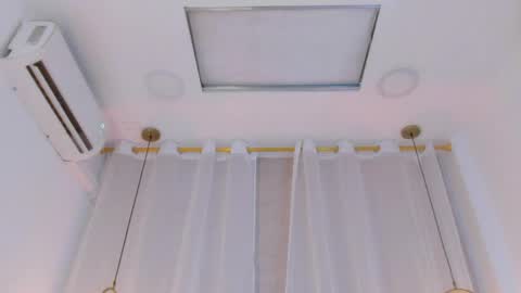 Snapshot of stephania_aguirre_ chatting on June 2026 12:07:02 PM Stephania online show from June 2026 12:07:02 PM