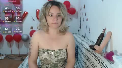 Stephanie   online show from April 2026 09:54:02 AM