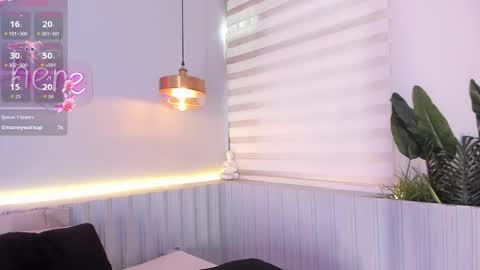 Stephany  online show from December 2025 04:35:02 PM