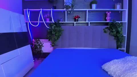Snapshot of stephierousee chatting on July 2026 05:12:02 AM Stephie online show from July 2026 05:12:02 AM