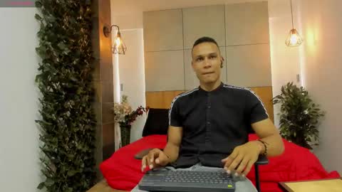    online show from February 2026 08:01:01 PM