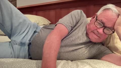 Steve online show from October 2025 11:49:02 PM