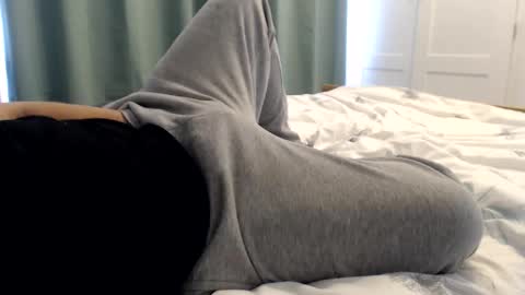 Snapshot of stevebate222 chatting on September 2025 01:03:01 PM stevebate222 online show from September 2025 01:03:01 PM