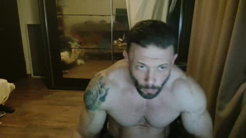 Snapshot of stevebulkzor chatting on November 2025 11:05:02 PM Steve Oakenshield son of John son of Vasyl online show from November 2025 11:05:02 PM