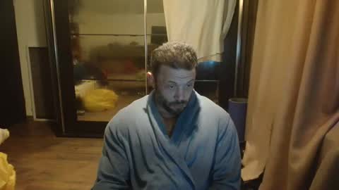 Snapshot of stevebulkzor chatting on November 2025 09:25:02 PM Steve Oakenshield son of John son of Vasyl online show from November 2025 09:25:02 PM