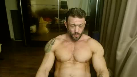 Snapshot of stevebulkzor chatting on November 2025 04:40:02 PM Steve Oakenshield son of John son of Vasyl online show from November 2025 04:40:02 PM