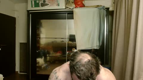 Snapshot of stevebulkzor chatting on December 2025 02:51:02 AM Steve Oakenshield son of John son of Vasyl online show from December 2025 02:51:02 AM