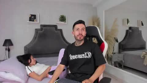 Snapshot of stevenandlaura_ chatting on June 2026 04:30:02 AM stevenandlaura_ online show from June 2026 04:30:02 AM