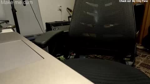 Snapshot of stevie_grey chatting on March 2026 01:17:02 PM stevie_grey online show from March 2026 01:17:02 PM