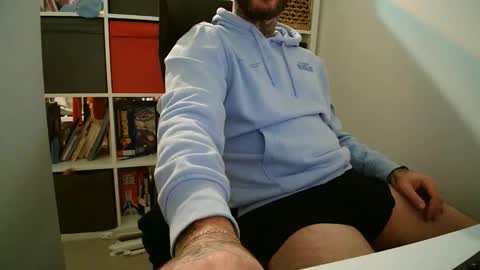 Snapshot of stevie_rae chatting on November 2025 10:42:02 PM stevie_rae online show from November 2025 10:42:02 PM