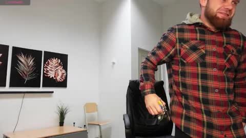 Stewart Barnz online show from December 2025 03:25:02 AM