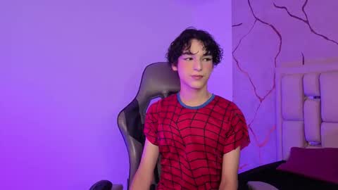 Sthepano  online show from March 2026 03:56:01 AM