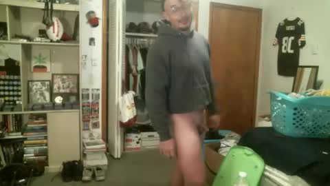 Snapshot of stickey4areason chatting on February 2026 03:02:01 AM stickey online show from February 2026 03:02:01 AM