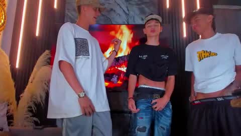 Stiven  brendan online show from September 2025 04:28:01 AM