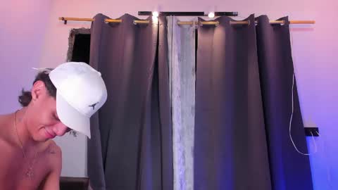 Snapshot of stiiveen_24cm chatting on May 2026 01:56:02 AM Stiven brendan online show from May 2026 01:56:02 AM