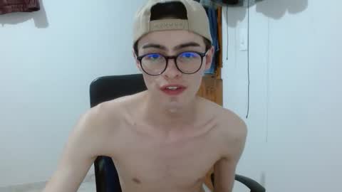 stiv_grant online show from May 2026 12:04:01 AM