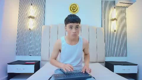 Snapshot of stiven_cooper2 chatting on June 2026 12:25:01 PM stiven_cooper2 online show from June 2026 12:25:01 PM