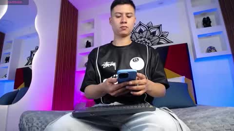 Snapshot of stiven_zarek chatting on March 2026 12:33:02 PM stiven online show from March 2026 12:33:02 PM