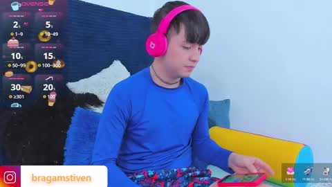 Stiven Bragam online show from October 2025 10:35:02 AM