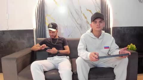 friends online show from March 2026 06:04:02 AM