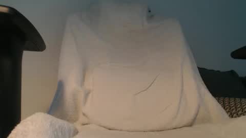 Snapshot of stivglatpik chatting on February 2026 09:32:02 AM stivglatpik online show from February 2026 09:32:02 AM