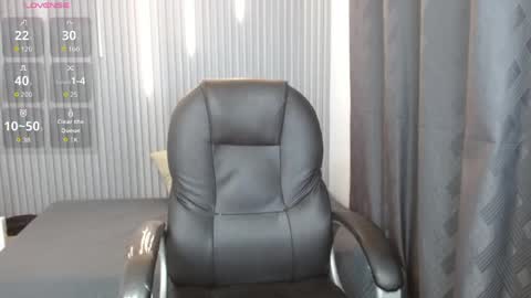 Snapshot of stiwentwink chatting on April 2026 10:44:02 PM Stiwen online show from April 2026 10:44:02 PM