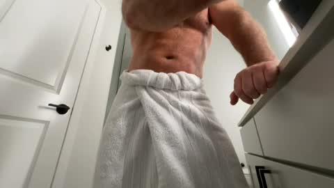 stlhotwifeguy online show from August 2026 05:07:01 PM