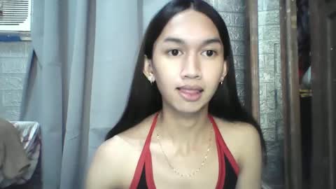 Snapshot of stonehard_sophia chatting on December 2024 09:54:01 PM Cute Sophia online show from December 2024 09:54:01 PM