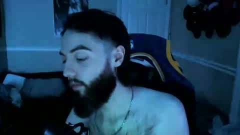 Snapshot of stoner_sad_boi chatting on January 2025 01:27:01 PM Oliver online show from January 2025 01:27:01 PM
