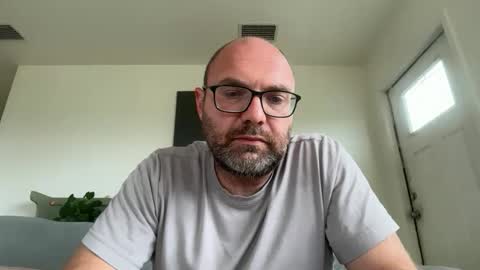 stoney8inches online show from May 2026 04:13:02 PM