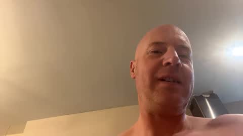 Stoodley22 online show from March 2025 05:42:02 AM