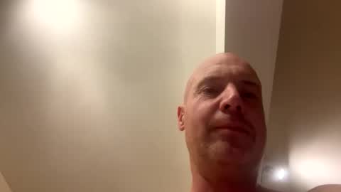 Stoodley22 online show from November 2025 06:30:01 PM