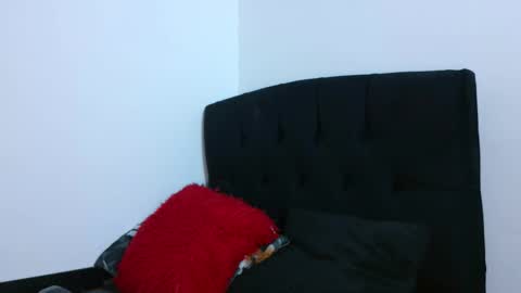 storm doll online show from October 2025 03:14:01 AM