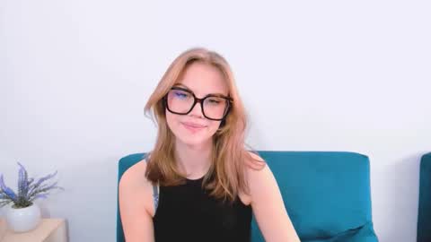 Stormi online show from March 2026 09:35:01 AM