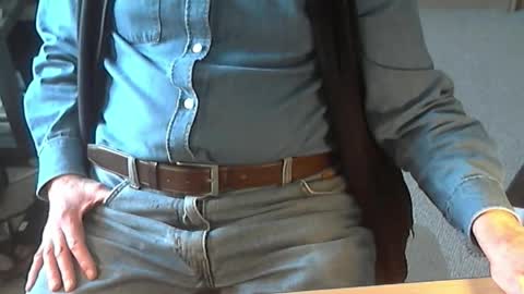 Snapshot of str8_dave chatting on April 2026 02:22:01 PM Dave online show from April 2026 02:22:01 PM