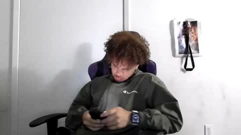 Snapshot of str8dj chatting on November 2025 02:55:02 AM Dj online show from November 2025 02:55:02 AM