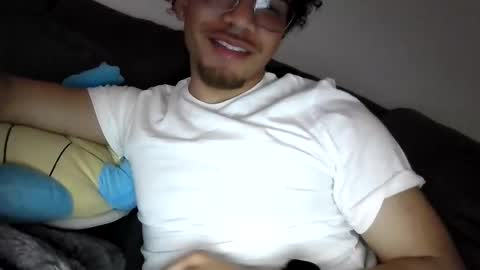 Snapshot of str8dj chatting on February 2026 03:03:01 AM Dj online show from February 2026 03:03:01 AM