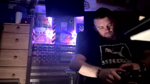 Str8 online show from December 2025 10:36:01 PM