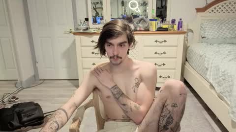 str8whiteboy21 online show from February 2026 08:03:02 AM