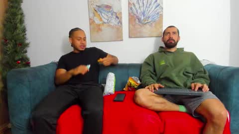 straight__friends online show from February 2026 07:15:02 PM