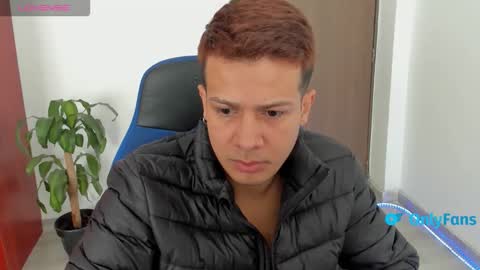 straight_boys_hornys online show from January 2026 02:10:01 PM