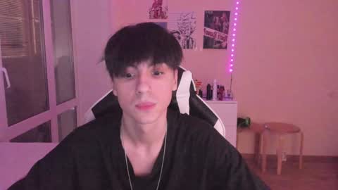 Ray online show from December 2024 03:54:02 PM