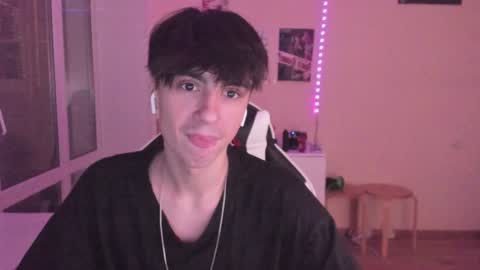 Ray online show from December 2024 11:37:01 PM