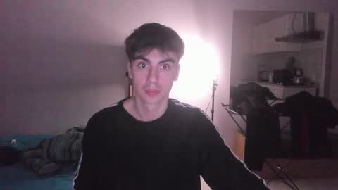 Ray online show from March 2026 07:39:01 PM